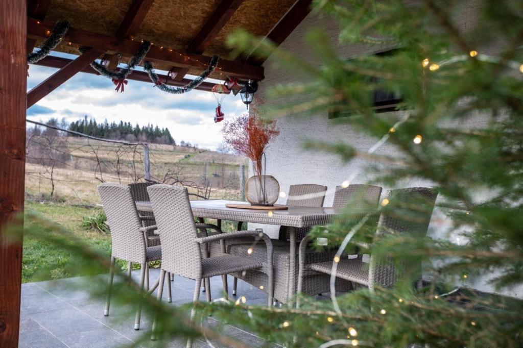 Holiday House On The Riverside Ogulin Exterior photo