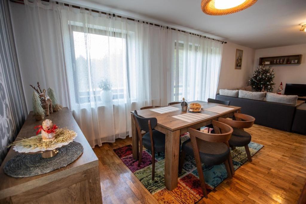 Holiday House On The Riverside Ogulin Exterior photo